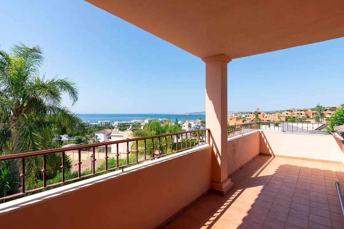 Detached Villa in Estepona