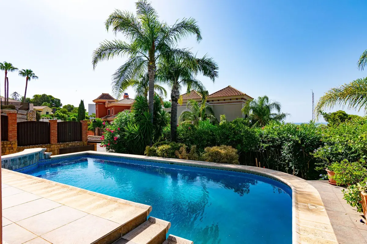 Detached Villa in Estepona