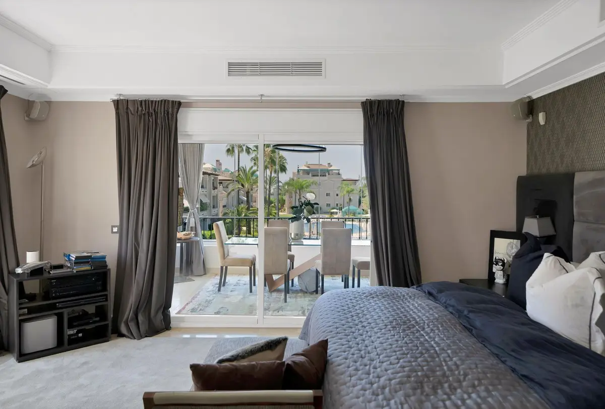 Ground Floor Apartment in Marbella