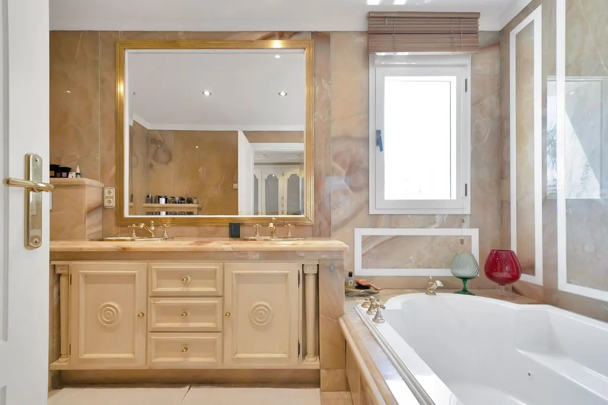 Ground Floor Apartment in Marbella