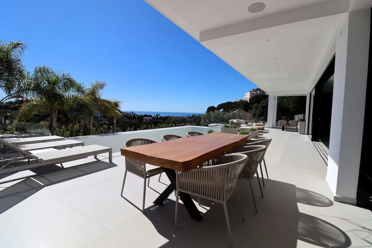 Detached Villa in Elviria