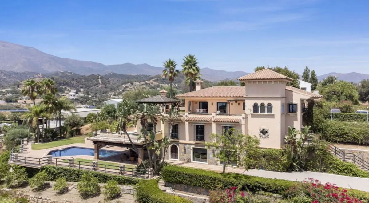 Detached Villa in Estepona