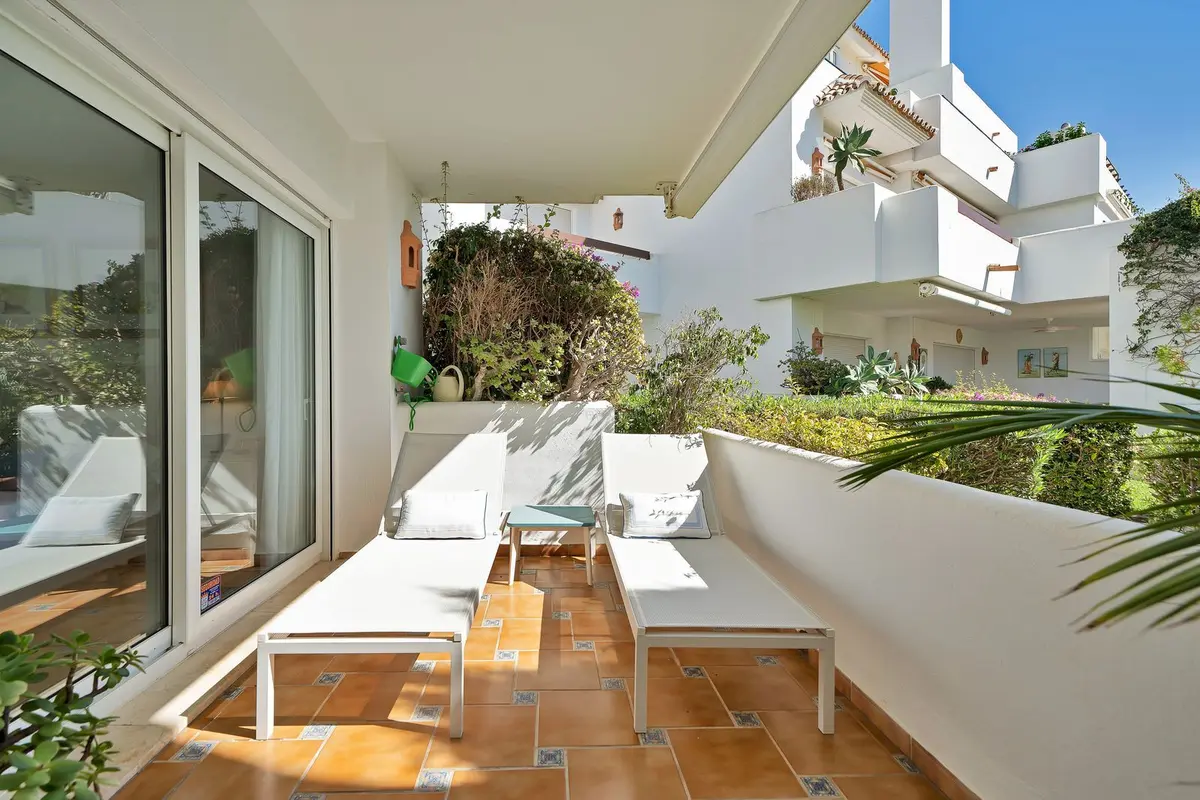 Ground Floor Apartment in Río Real