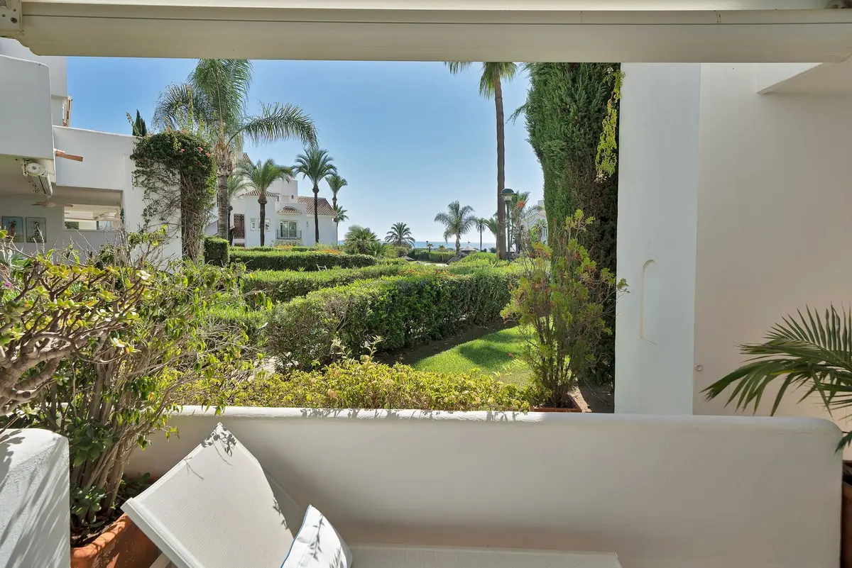 Ground Floor Apartment in Río Real