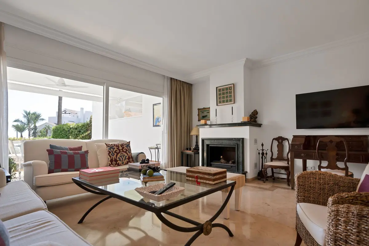 Ground Floor Apartment in Río Real