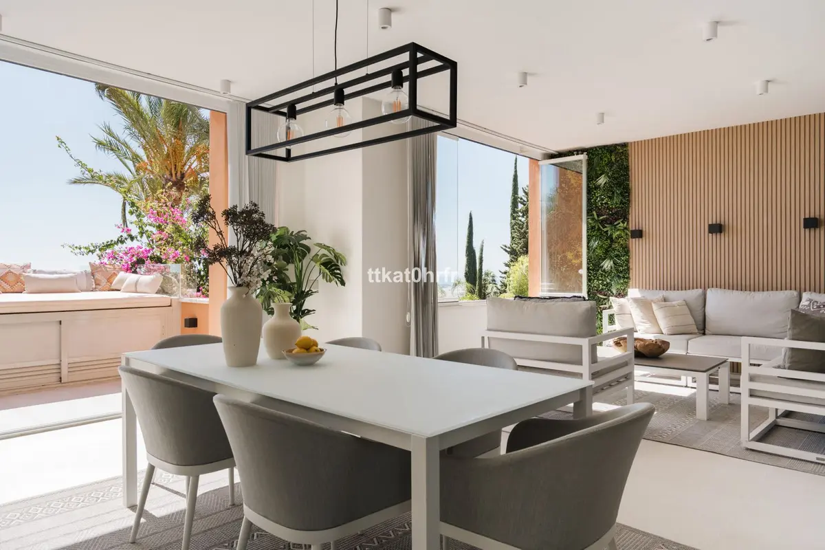 Penthouse Duplex in Nueva Andalucía