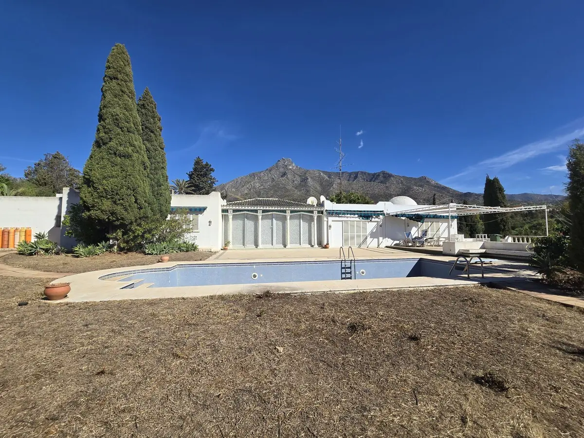 Detached Villa in Marbella