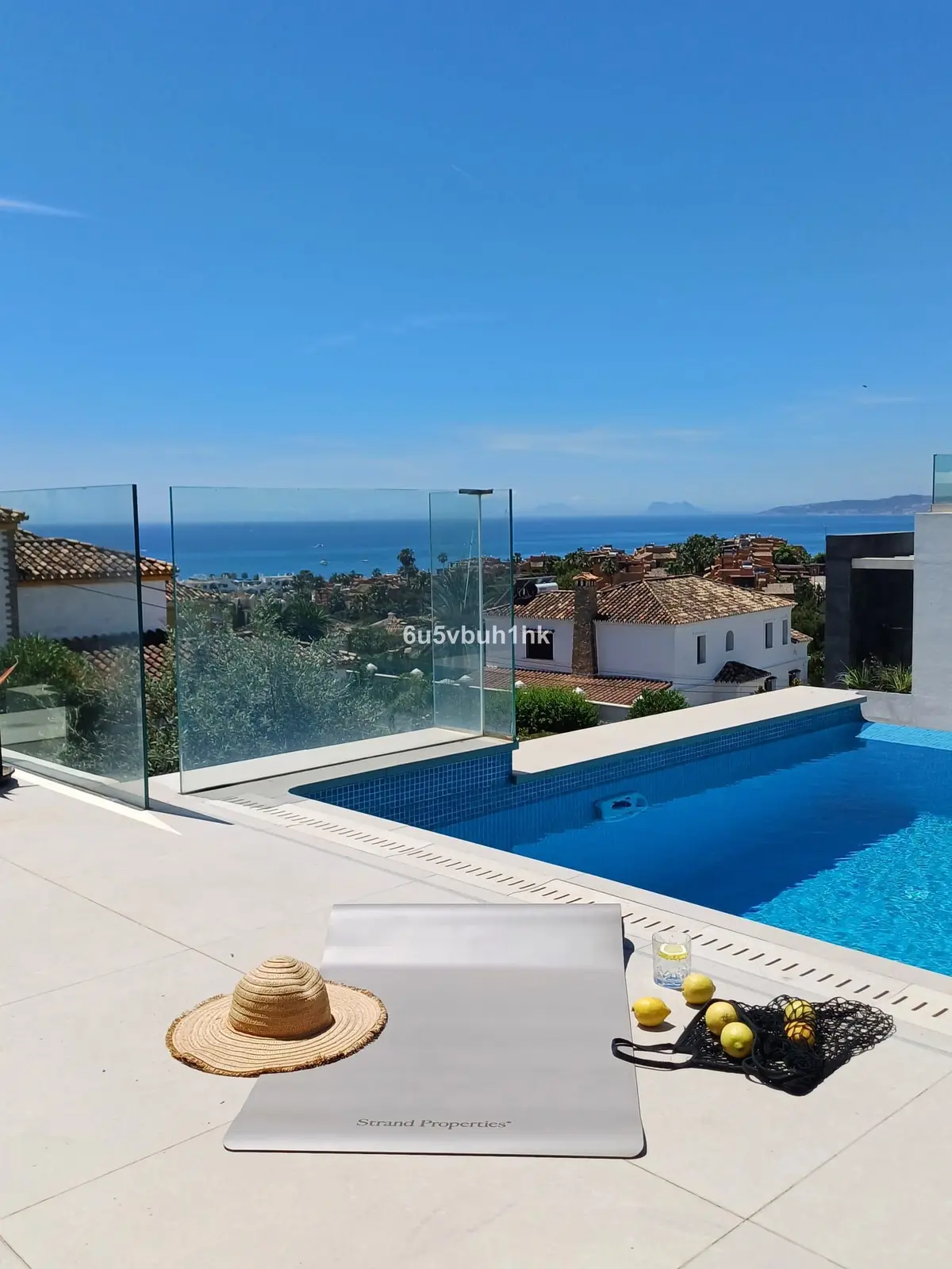 Detached Villa in Estepona