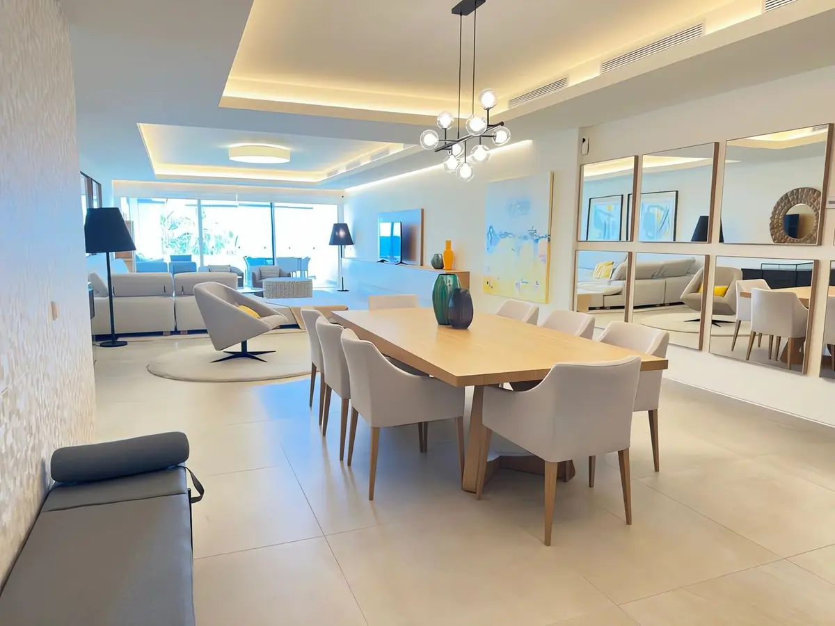 Middle Floor Apartment in Estepona