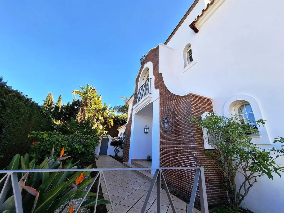 Detached Villa in Puerto Banús