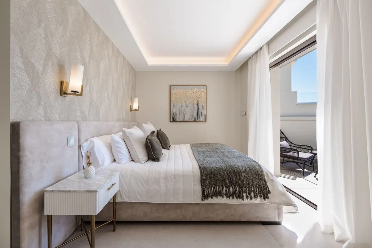 Middle Floor Apartment in Estepona
