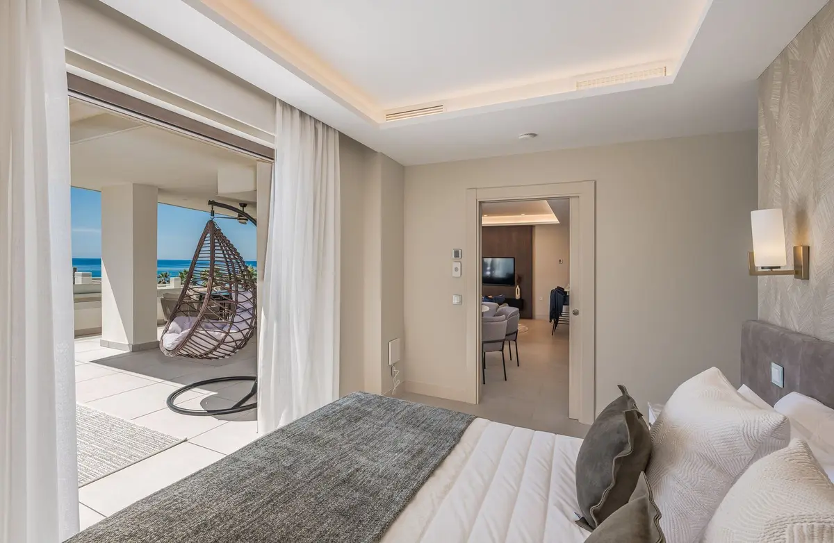 Middle Floor Apartment in Estepona