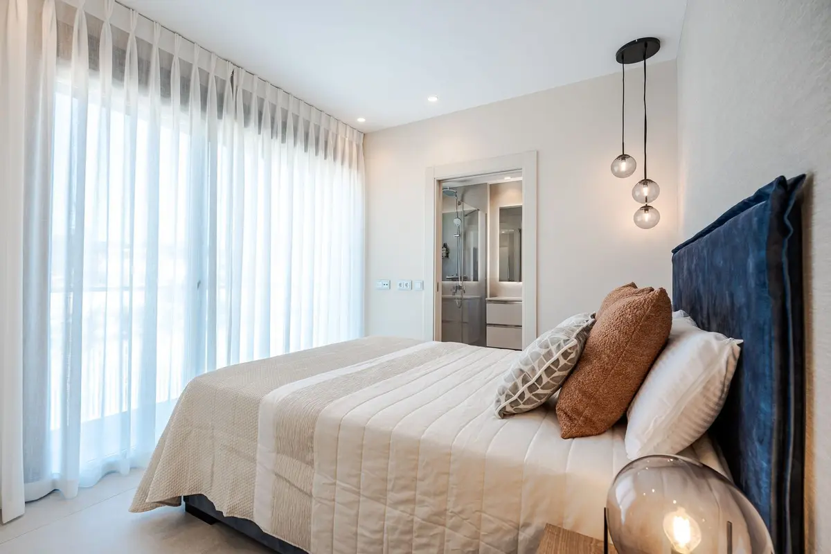 Middle Floor Apartment in Estepona