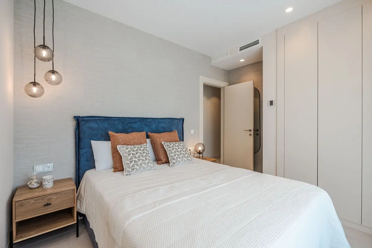 Middle Floor Apartment in Estepona