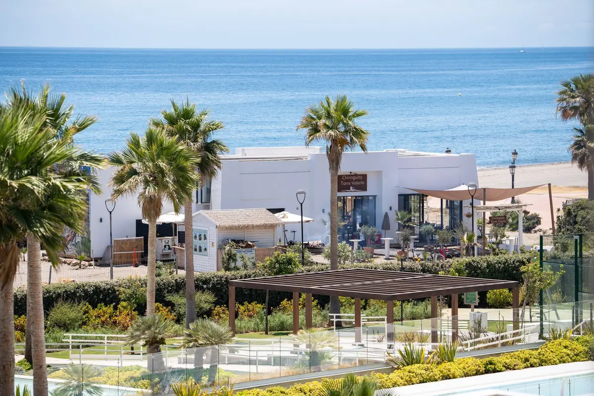 Middle Floor Apartment in Estepona