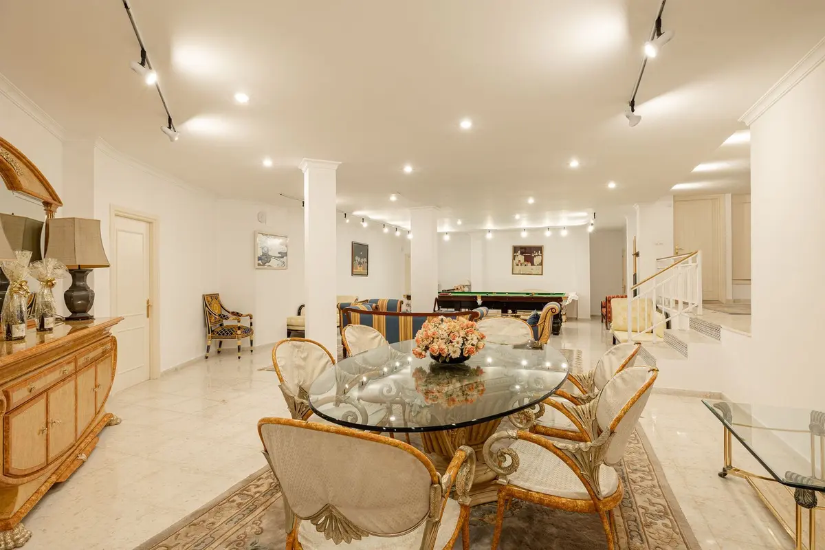 Detached Villa in El Paraiso