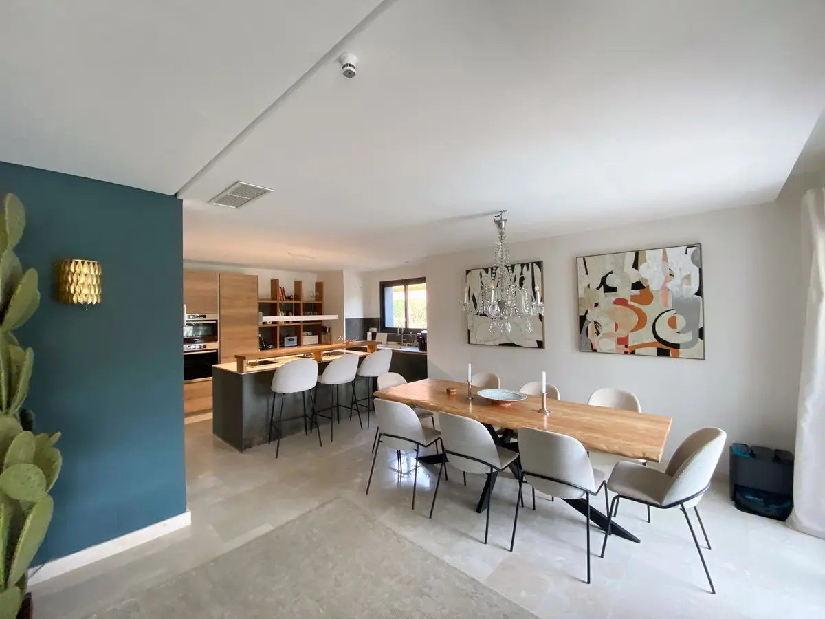 Detached Villa in Elviria