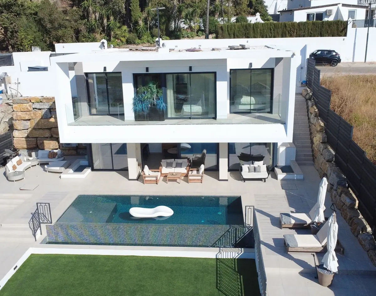 Detached Villa in Estepona