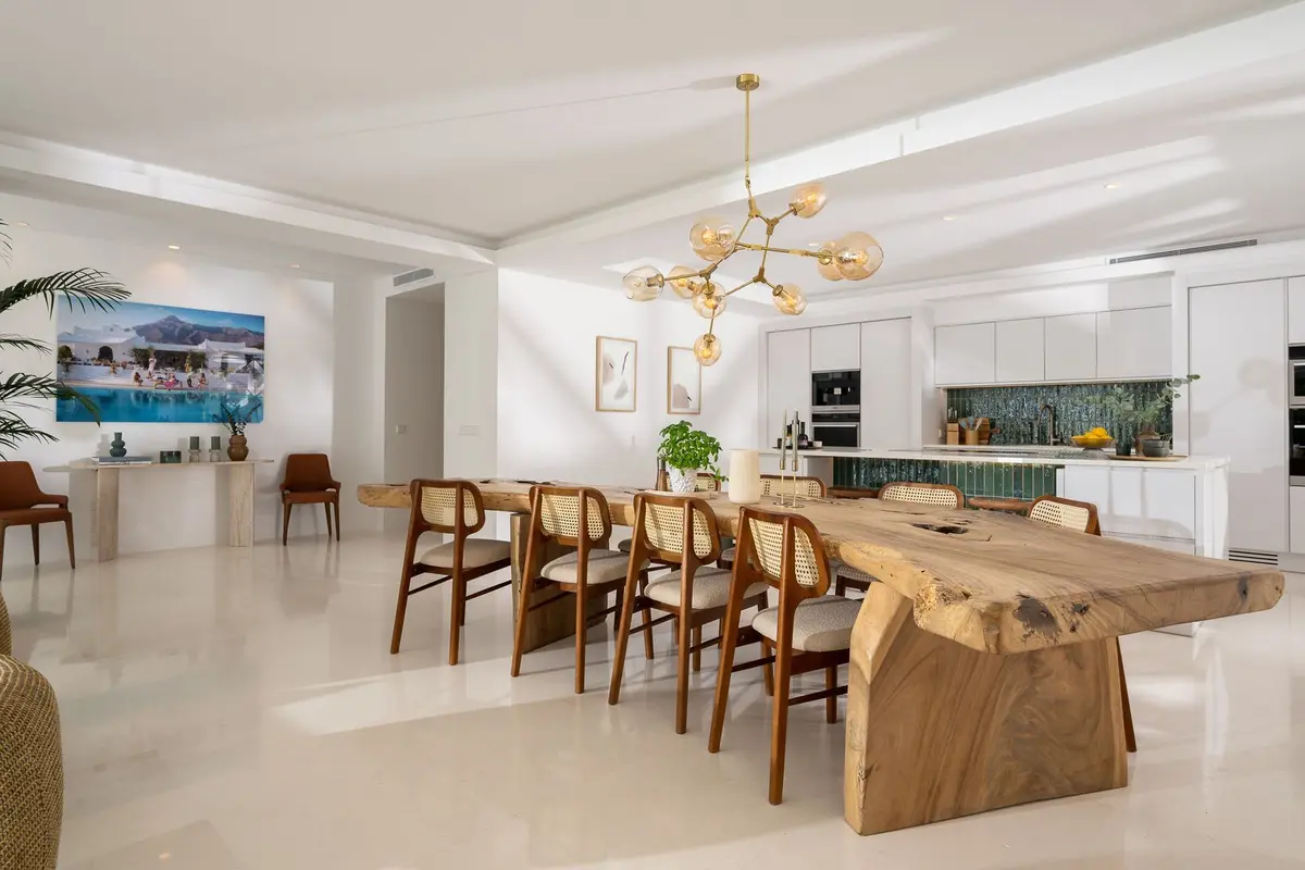 Detached Villa in Nueva Andalucía