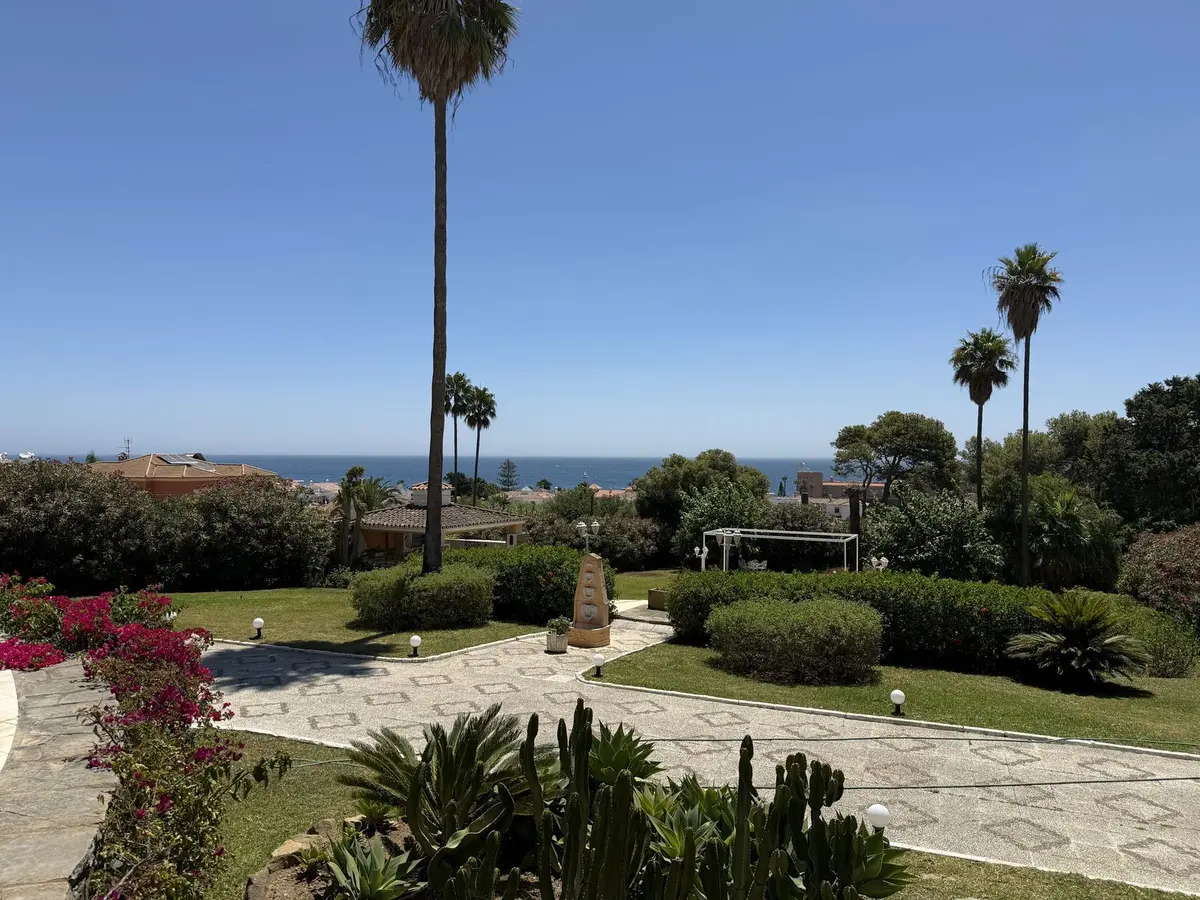 Detached Villa in Estepona