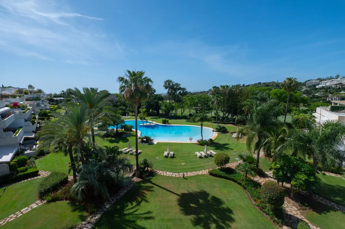 Penthouse in Nueva Andalucía