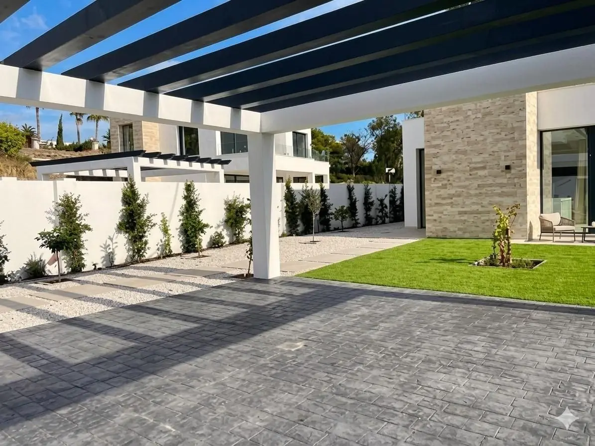 Detached Villa in Estepona