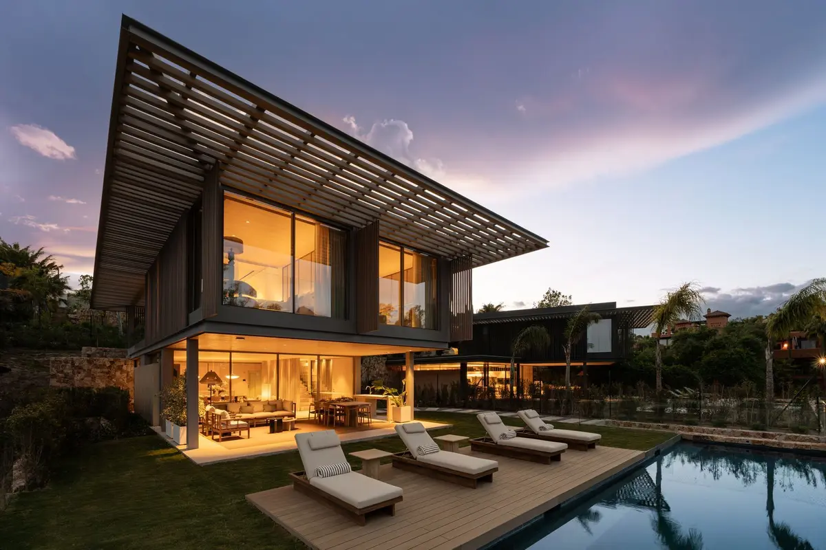 Detached Villa in Nueva Andalucía
