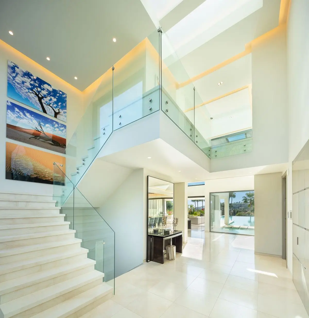 Detached Villa in Nueva Andalucía