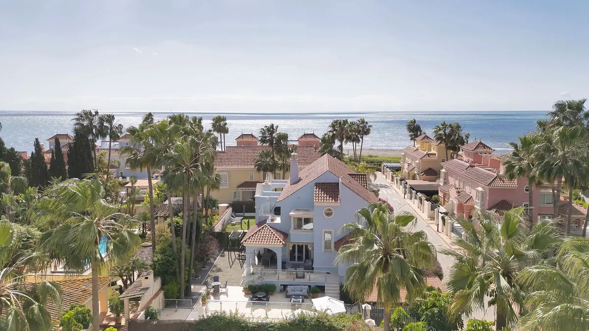 Semi-Detached House in Puerto Banús