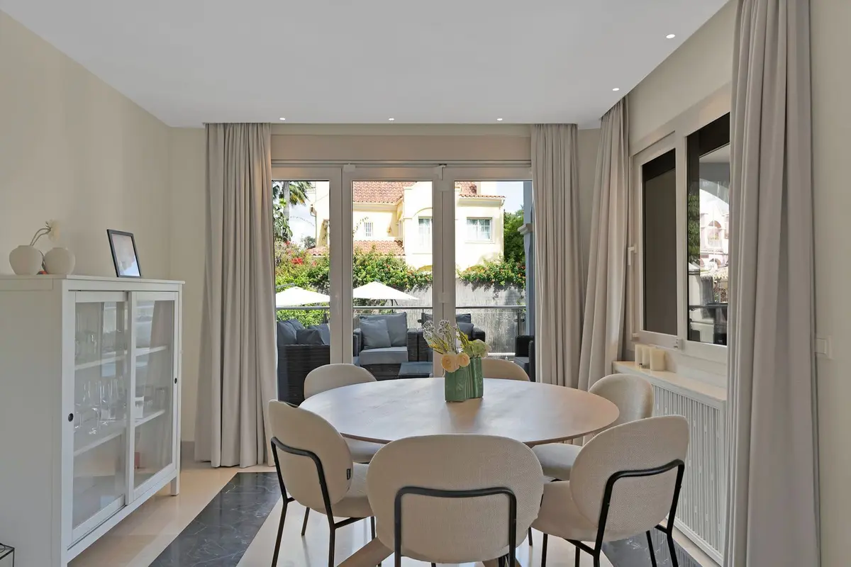 Semi-Detached House in Puerto Banús