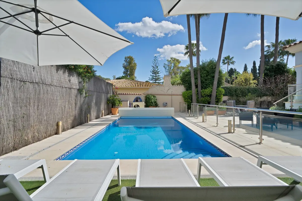 Semi-Detached House in Puerto Banús
