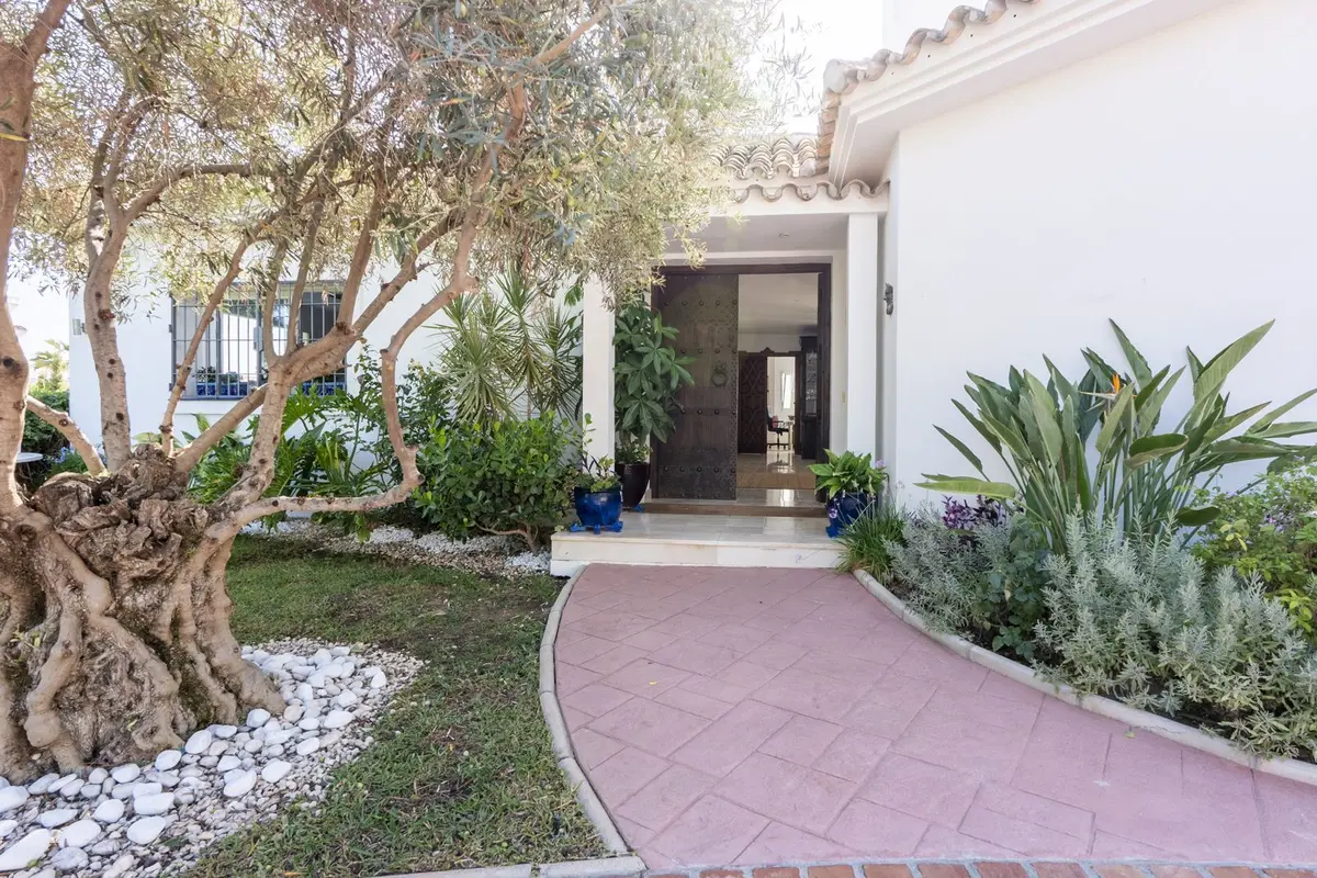 Detached Villa in El Rosario