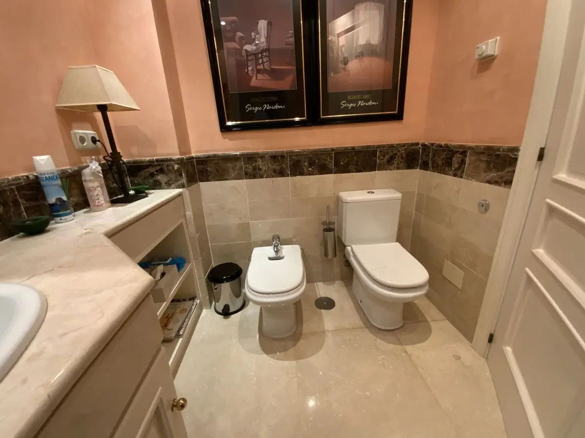 Middle Floor Apartment in Río Real