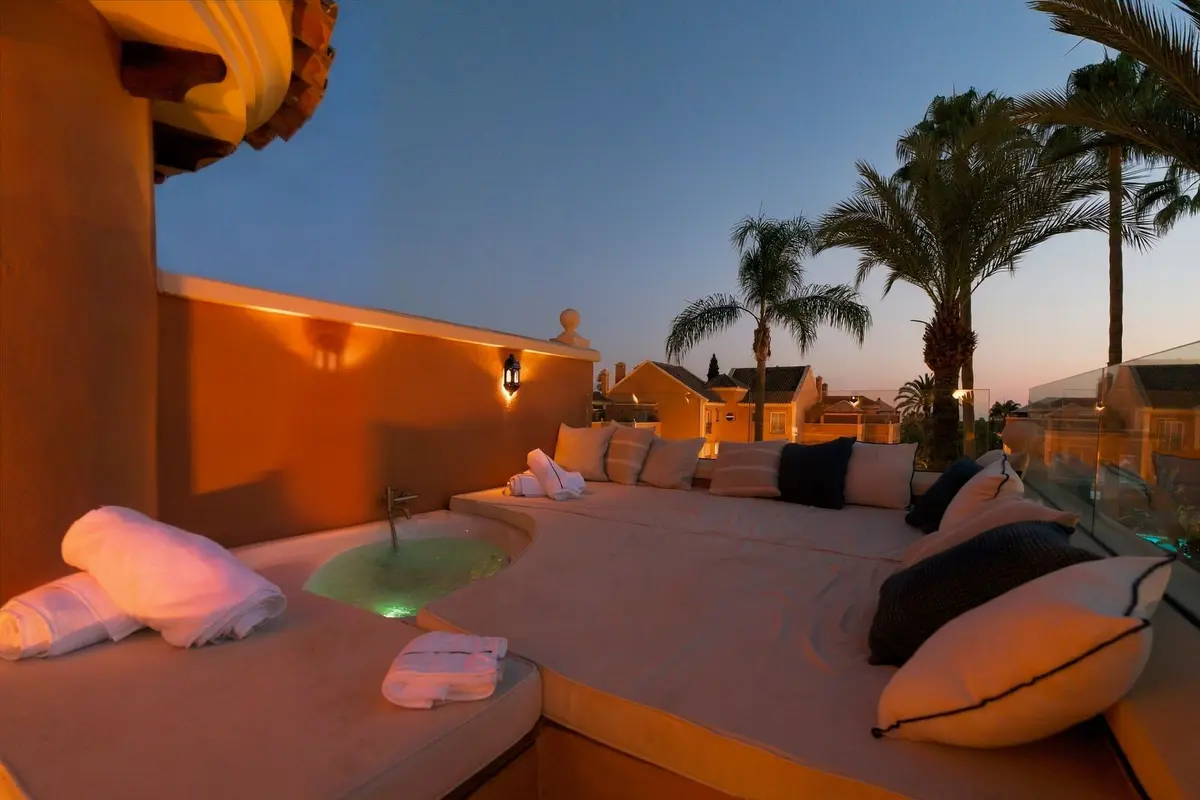 Penthouse Duplex in Nueva Andalucía