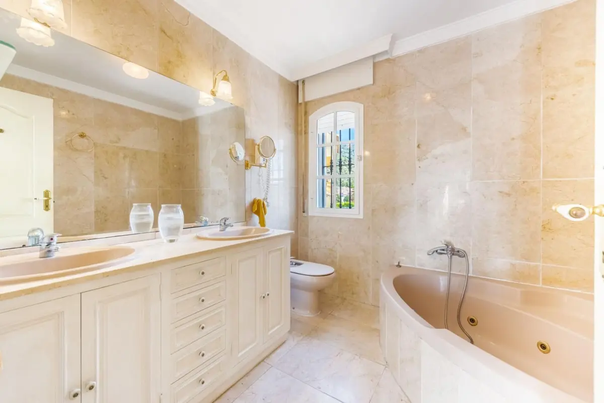 Detached Villa in Marbella