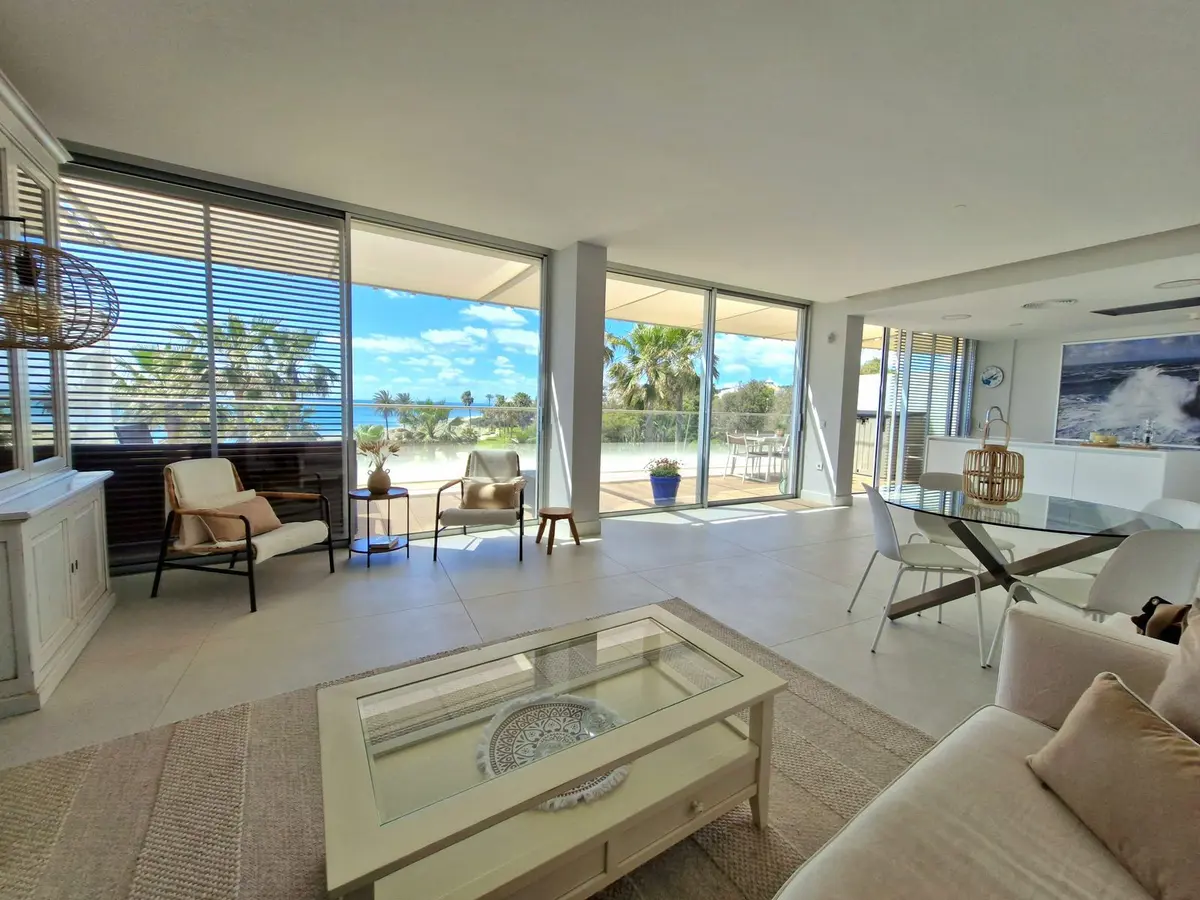Middle Floor Apartment in Estepona