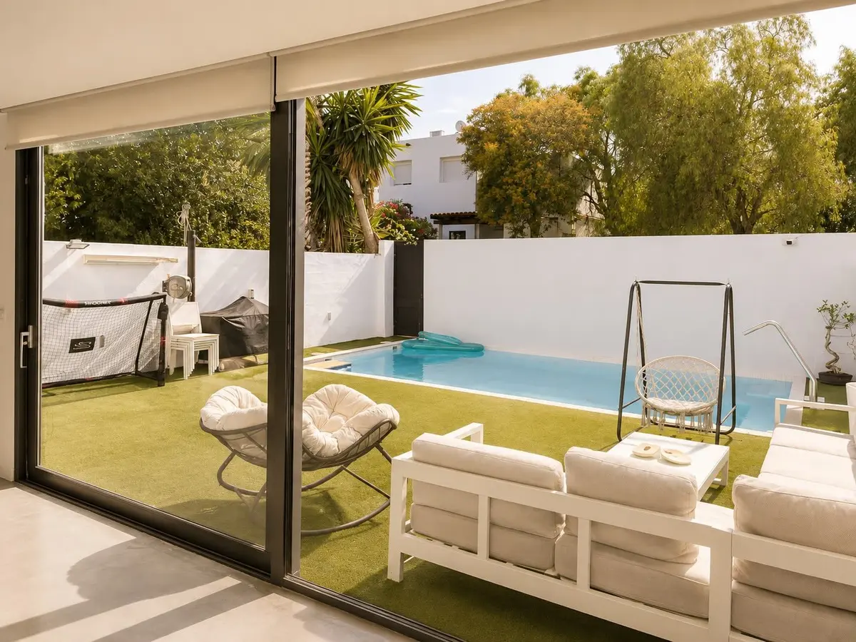 Semi-Detached House in Nueva Andalucía