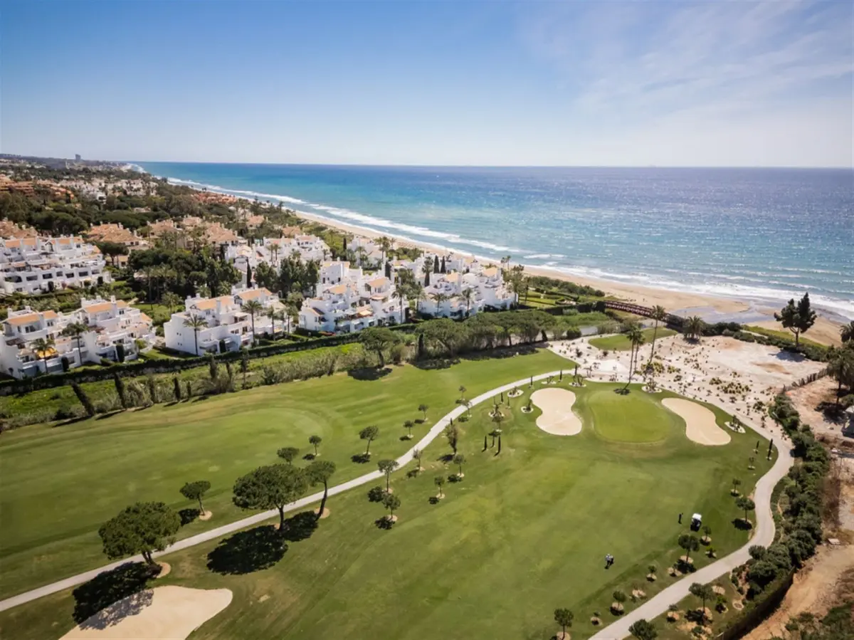 Middle Floor Apartment in Los Monteros