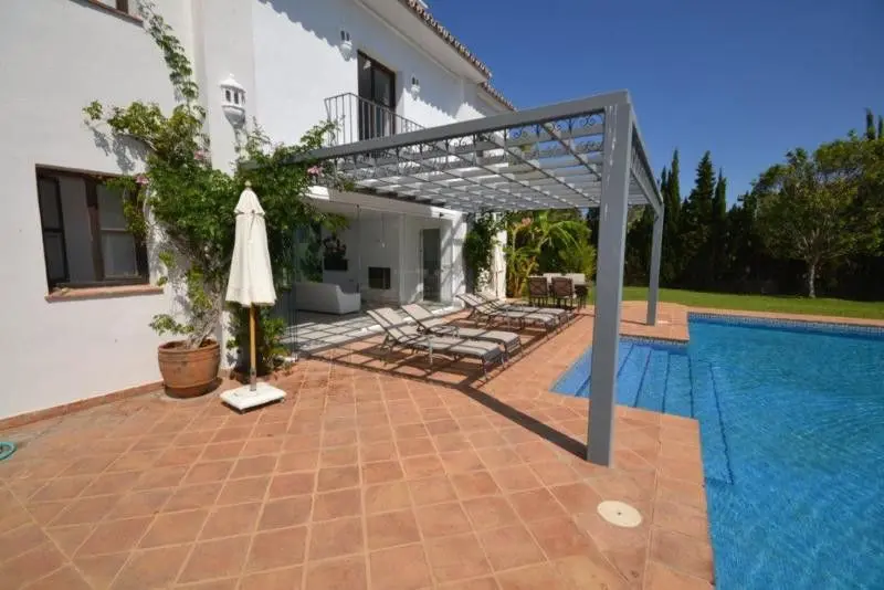 Detached Villa in Guadalmina Baja
