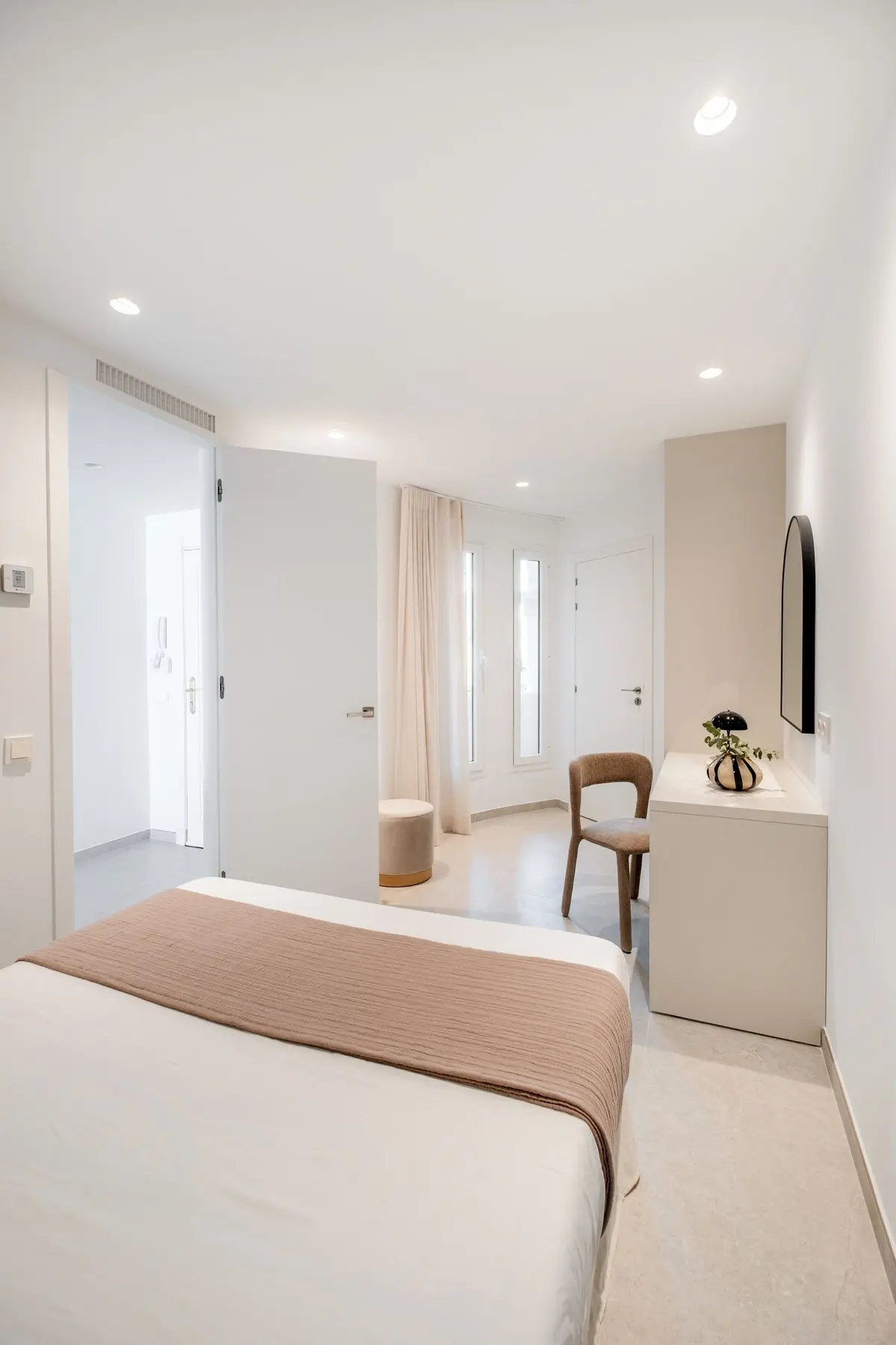 Middle Floor Apartment in Nueva Andalucía