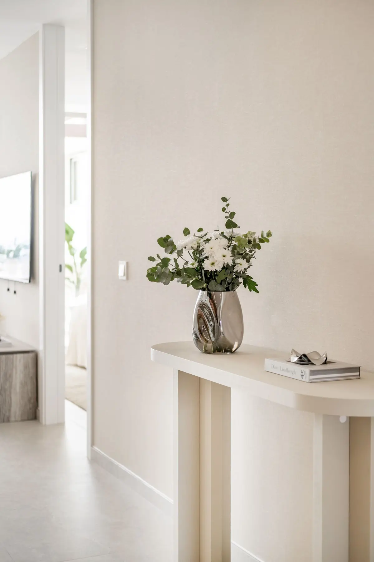Middle Floor Apartment in Nueva Andalucía