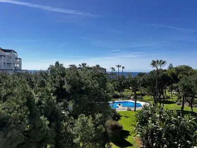 Frontline Beach Panoramic Sea View Apartment in Puerto Banús