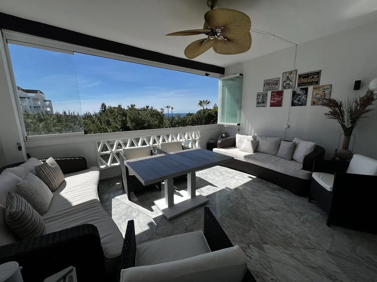 Middle Floor Apartment in Puerto Banús