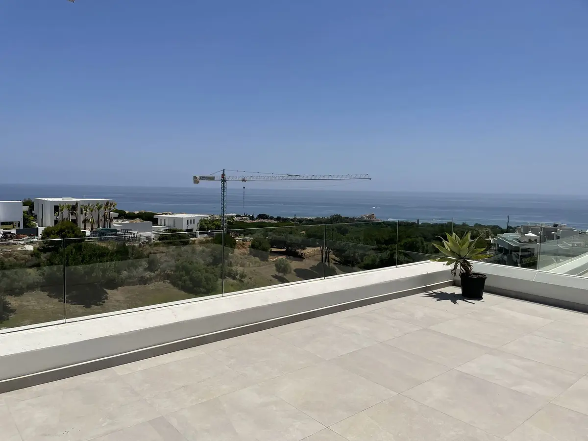 Semi-Detached House in Cabopino