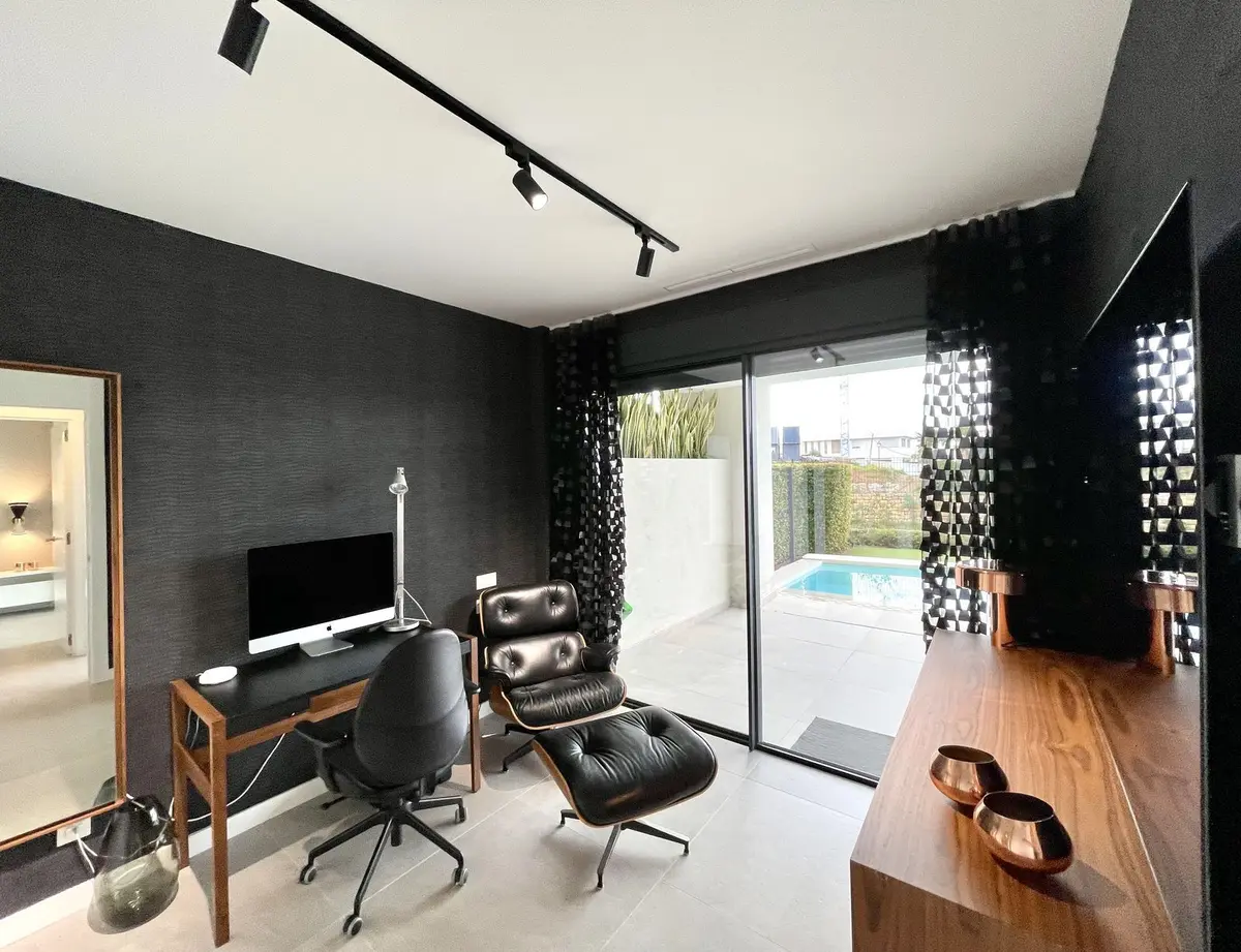 Semi-Detached House in Cabopino