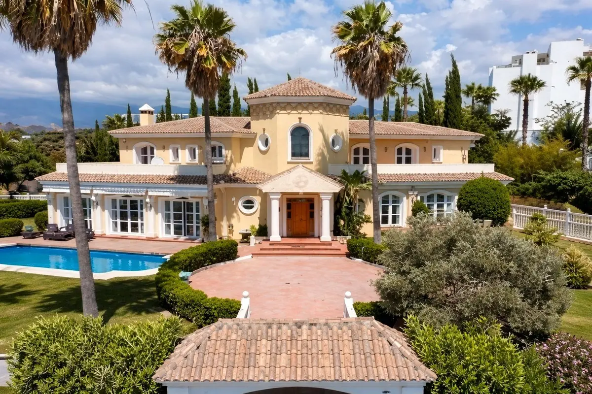 Detached Villa in Selwo