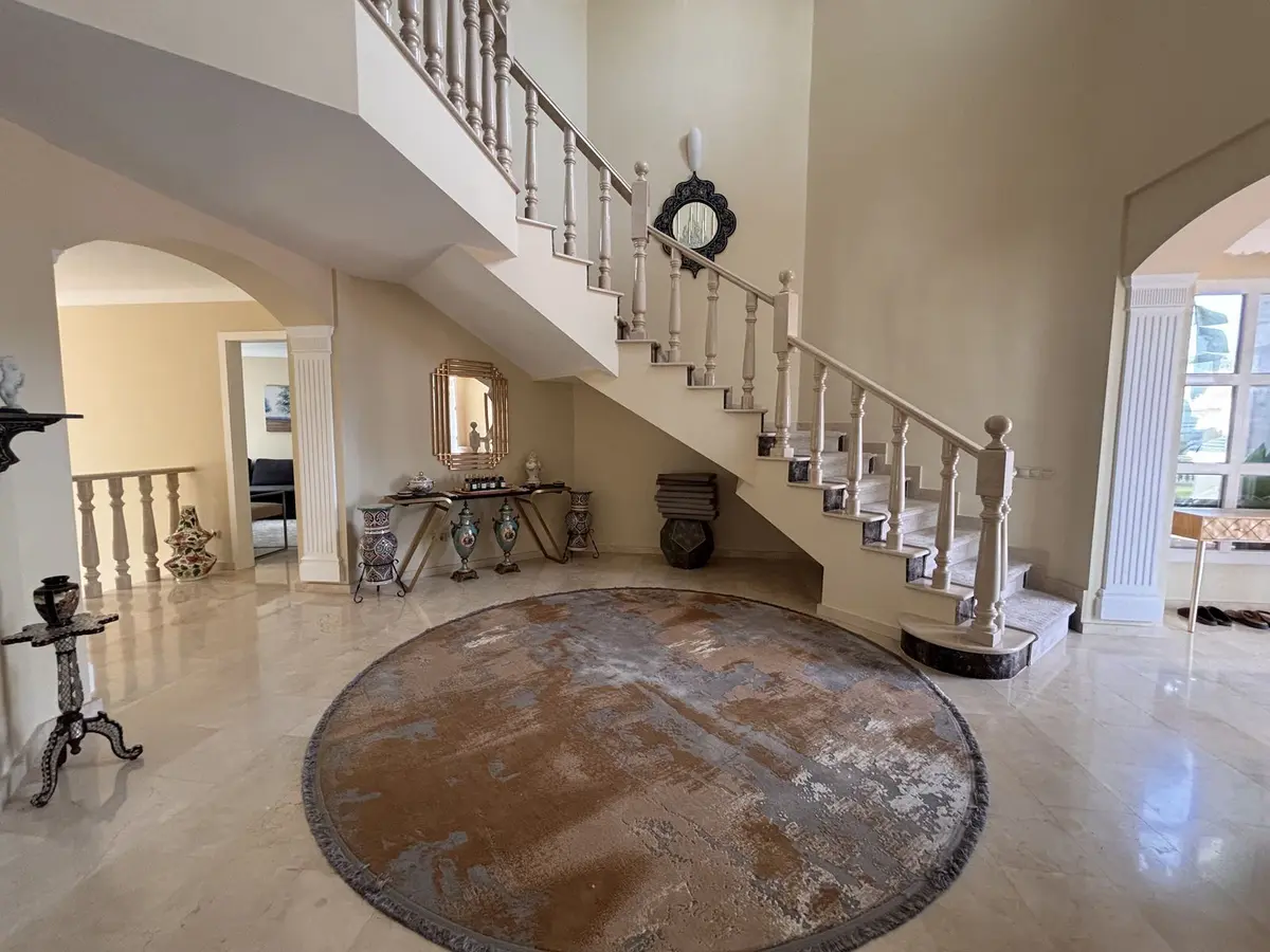 Detached Villa in Selwo
