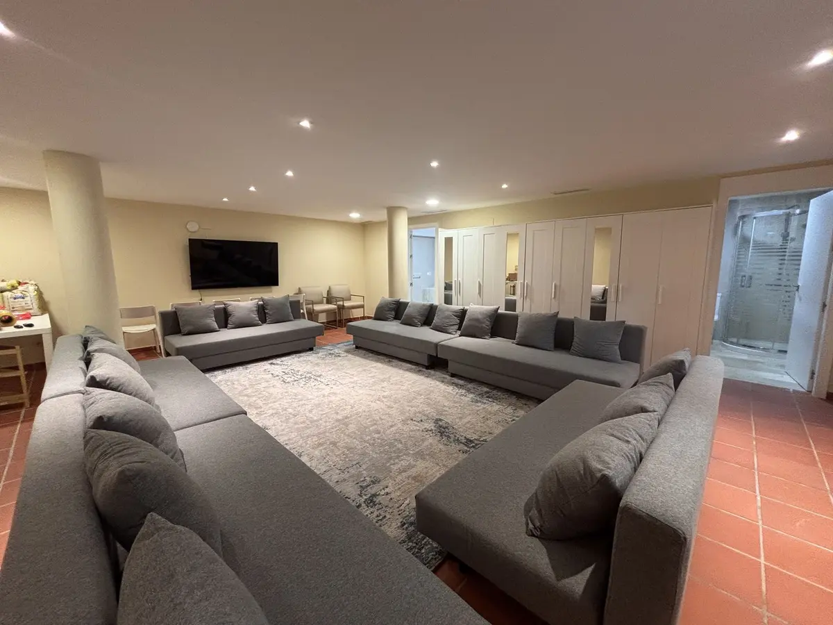Detached Villa in Selwo