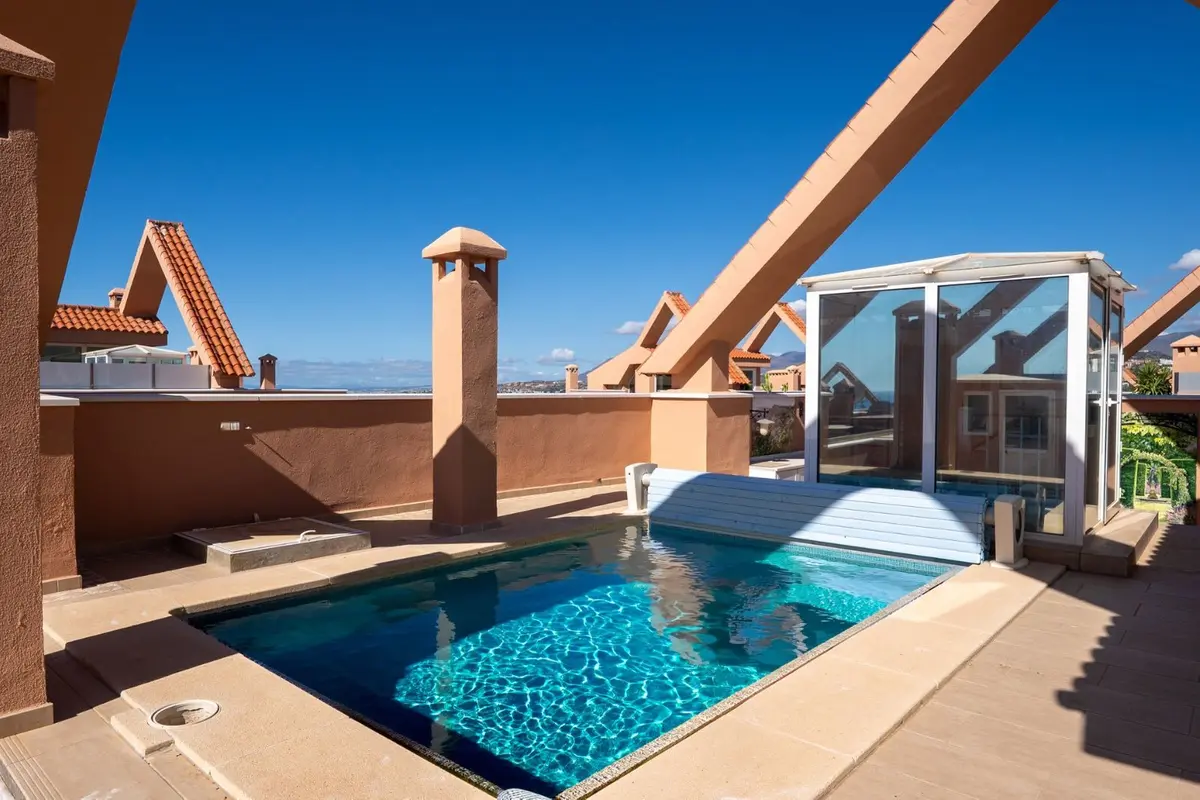 Penthouse Duplex in Nueva Andalucía