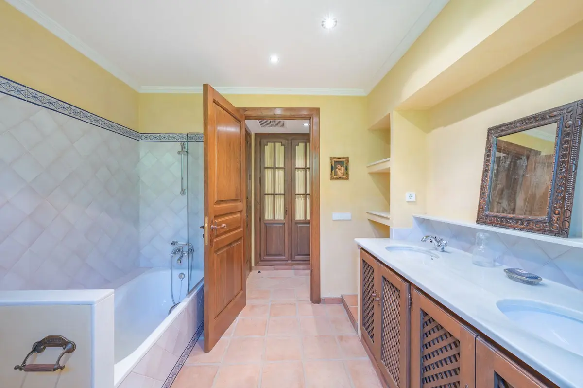 Detached Villa in Estepona